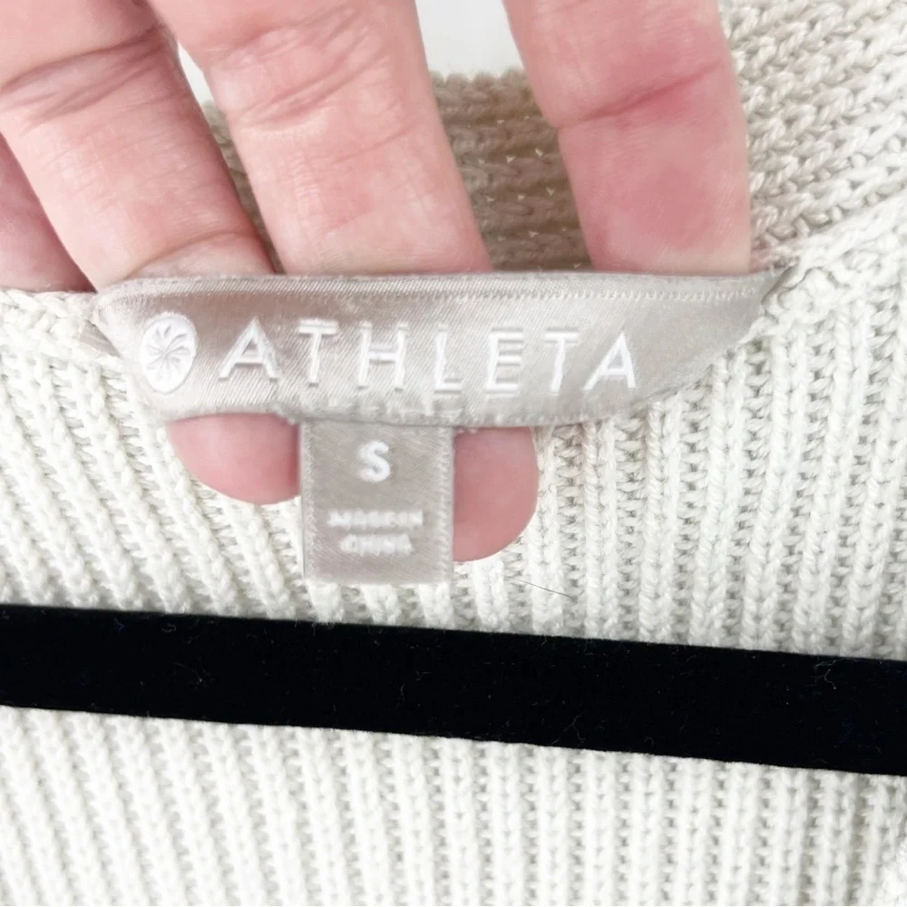 ✅ Athleta Shasta V-Neck‎ Sweater Oversized in Dove Size SMALL